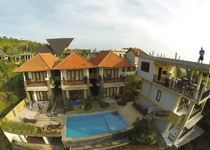 Anugerah Hotel 2*